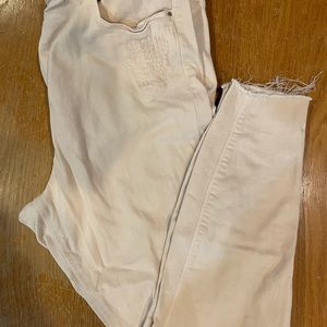 Women’s distressed pink skinny jeans size 20
